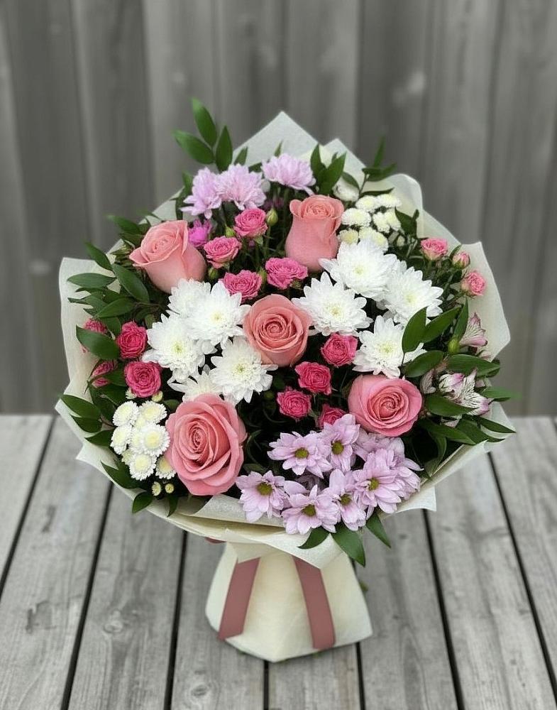 Букет цветов из: Альстромерии, Гвоздики, Розы и Хризантемы в Люберцах