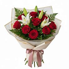 Букет цветов из:  Лилии и Розы в Люберцах