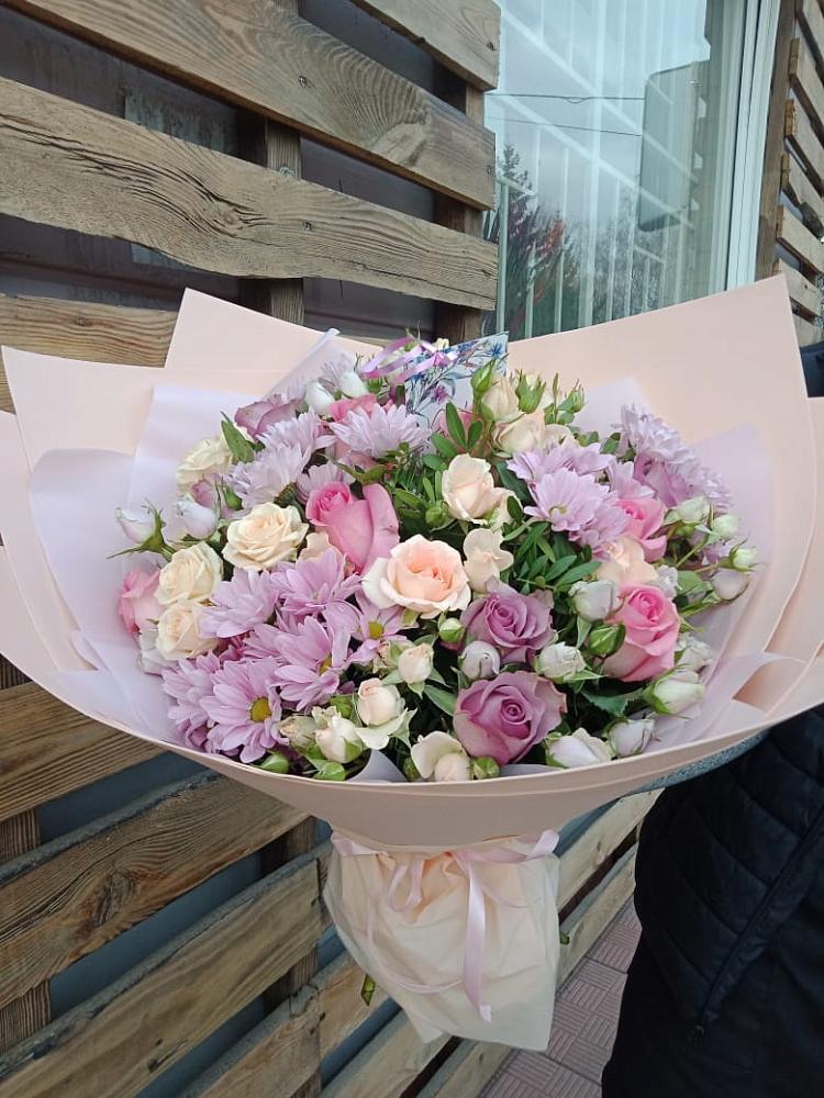 Букет цветов из: Розы и Хризантемы в Люберцах