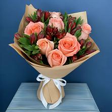 Букет цветов из:  Розы и Альстромерии в Люберцах