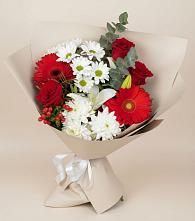 Букет цветов из:  Розы, Хризантемы, Герберы и Лилии в Люберцах