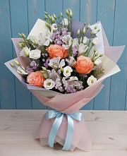 Букет цветов из:  Лизиантусы, Розы, Альстромерии и Гипсофила в Люберцах