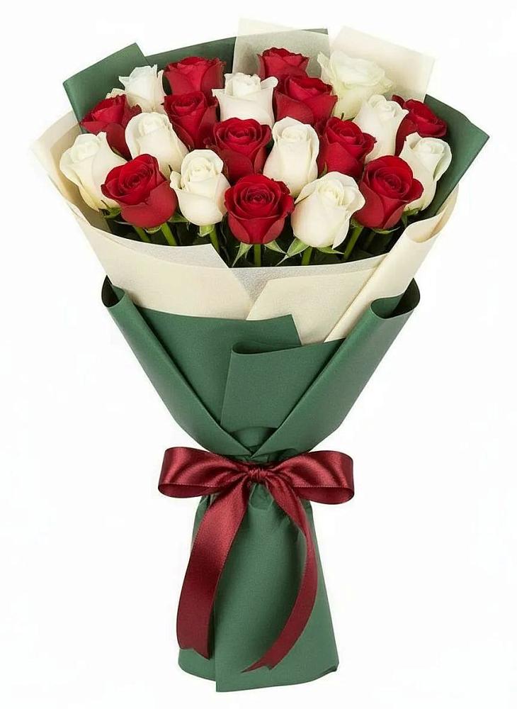 Букет Микс из красных и белых роз в Люберцах