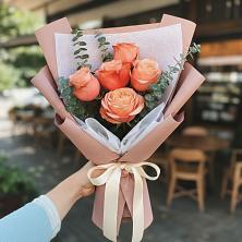 Букет цветов из:  Розы в Люберцах