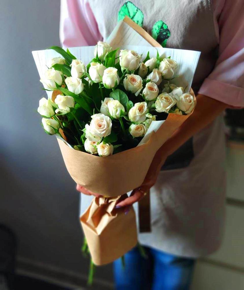 Букет цветов из: Розы в Люберцах
