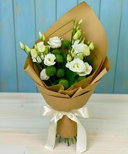 Букет цветов из:  Хризантемы и Лизиантусы #REPLACE_PRED# Люберцах