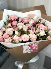 Букет цветов из:  Розы в Люберцах