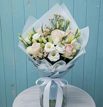 Букет цветов из:  Розы и Лизиантусы #REPLACE_PRED# Люберцах