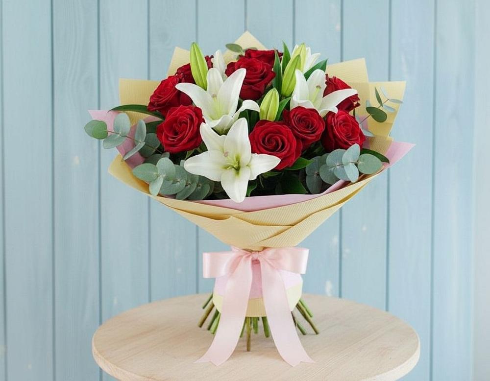 Букет цветов из: Лилии и Розы в Люберцах